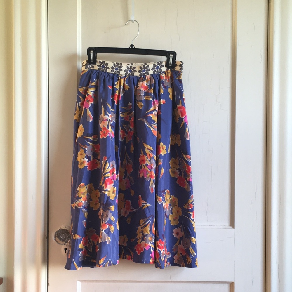 Anthropologie NWT floral silk skirt with pockets sz 8